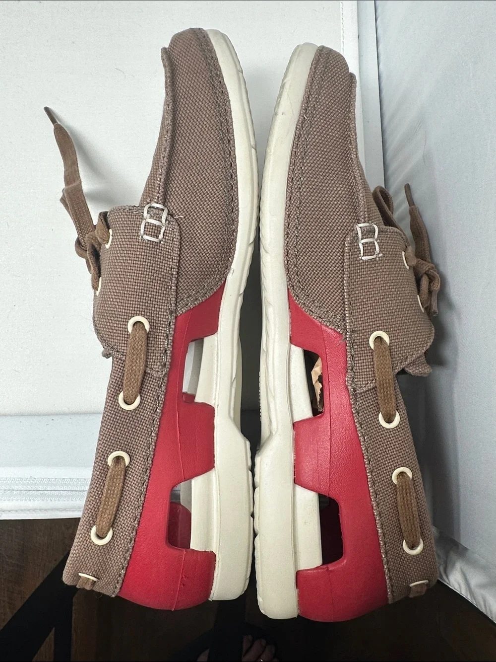 Crocs Men’s Size 9